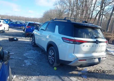 2022 Nissan Pathfinder Sl 4Wd z USA, uszkodzony, nr VIN 5N1DR3CCXNC272779